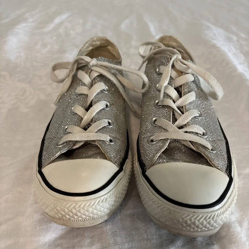 Converse All-Star, Glitter Shoes, Kids Style Sizing Men's 4 Womens 5‎